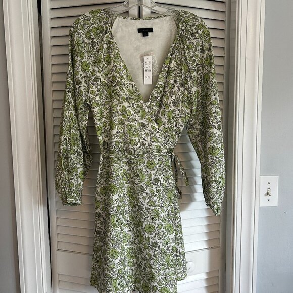 J. Crew Linen Wrap Dress in Tossed Floral Green/Cream Size Small NWT - Picture 5 of 13